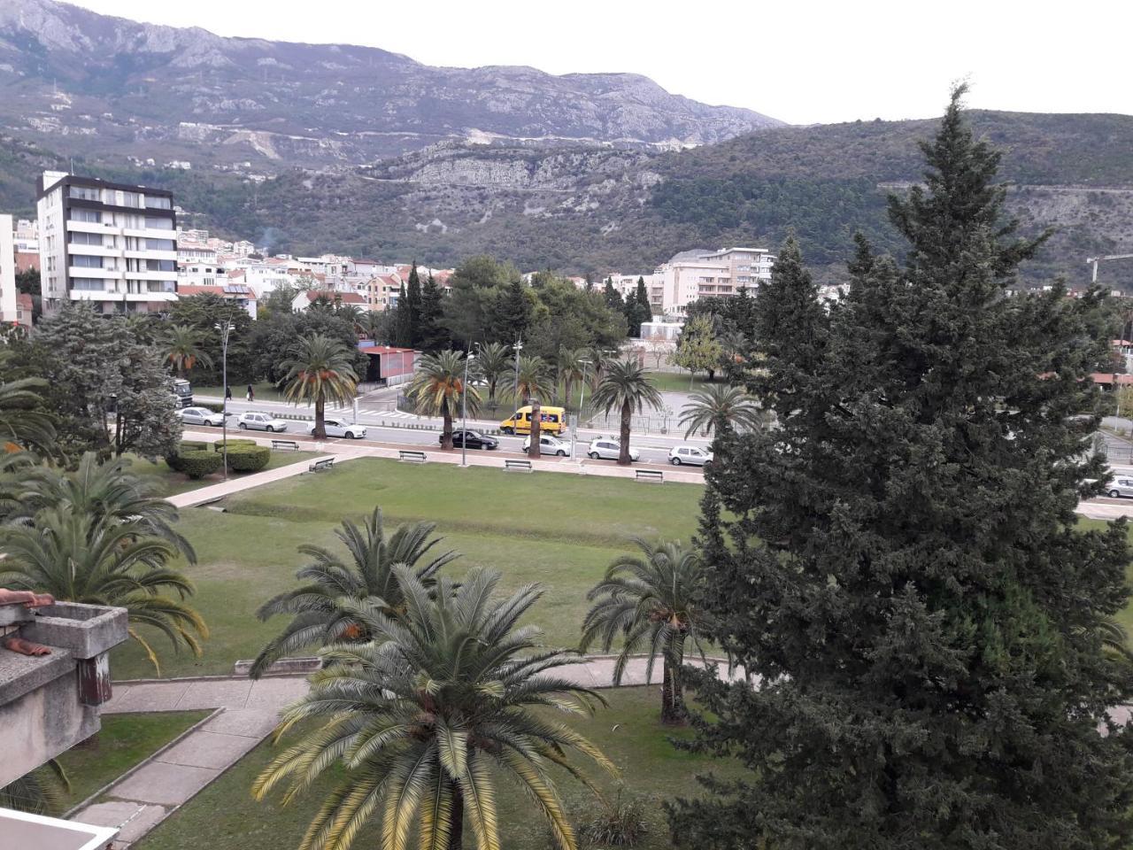 Centar Budva Buitenkant foto