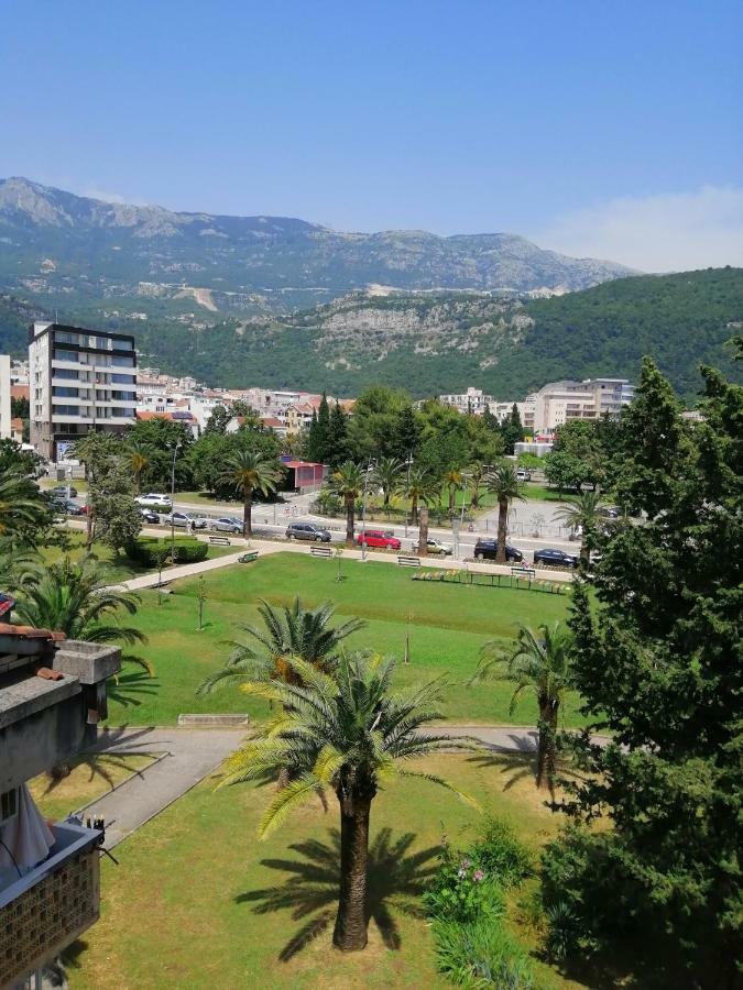 Centar Budva Buitenkant foto